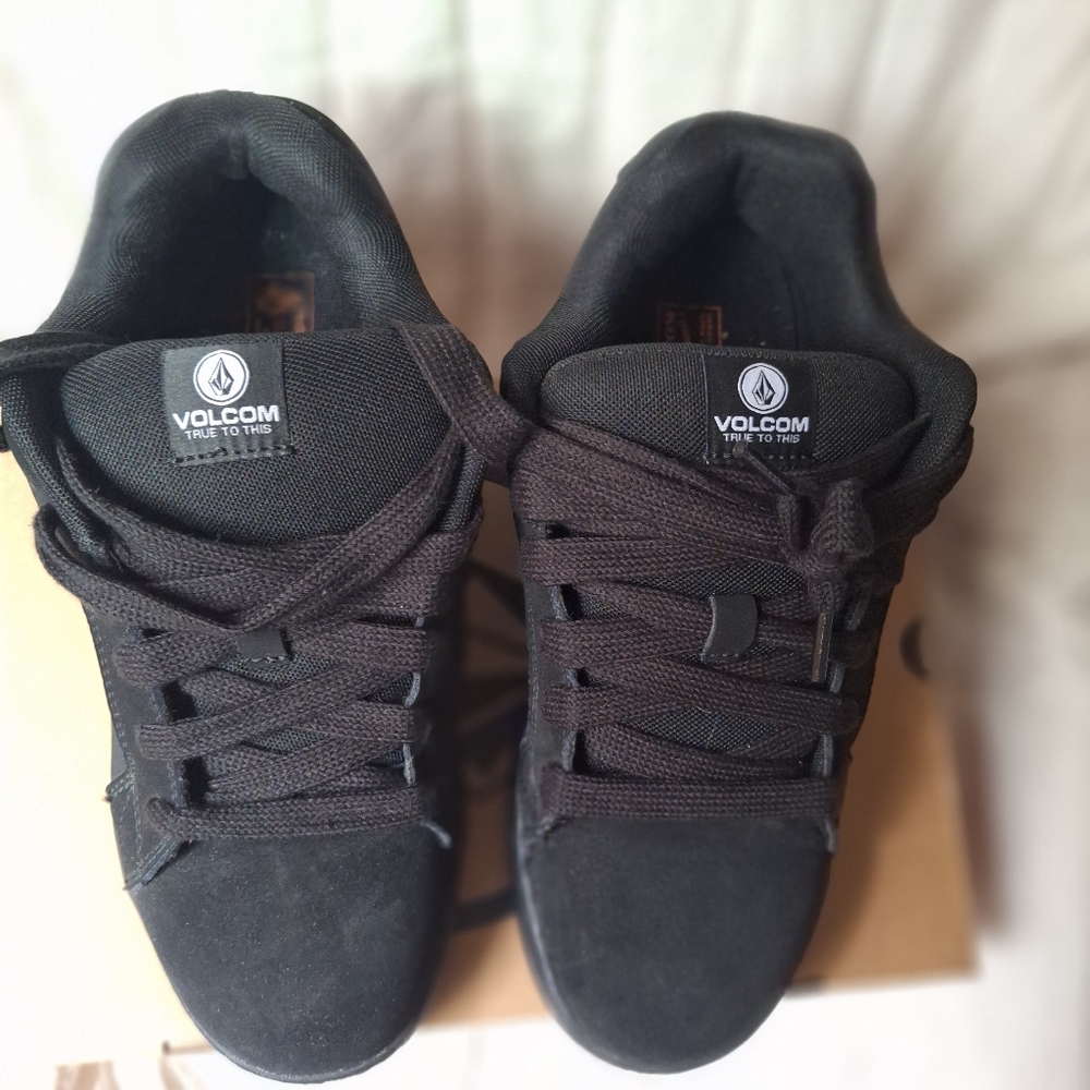 Volume work shoes mens 8